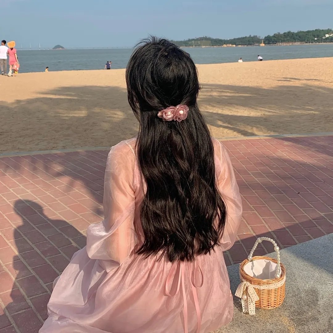 嘉布谴大街来的人